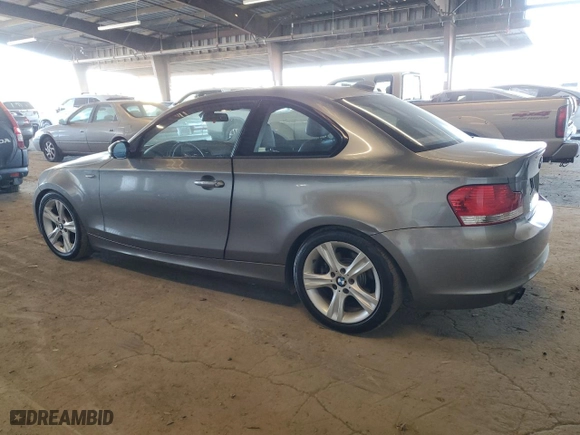 2009 BMW 1 Series 128i SULEV with VIN WBAUP93529VF48655, listed as a Copart auction lot 43026005 with 128,350 mi miles and Clean Title. Bid and sale history available at carsss.com. Image 2.