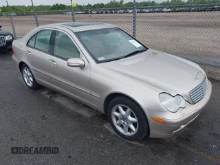 2001 Mercedes-Benz C 320 with VIN WDBRF64J81F096100, listed as a IAAI auction lot 42632301 with 80,917 mi miles and . Bid and sale history available at DreamBid. Image 1.