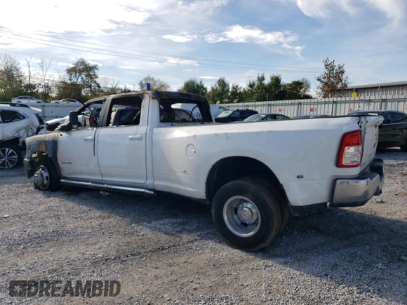 2021 Ram 3500 Big Horn with VIN 3C63RRHL6MG513901, listed as a Copart auction lot 41431395 with 0 mi miles and Non Repairable. Bid and sale history available at carsss.com. Image 2.