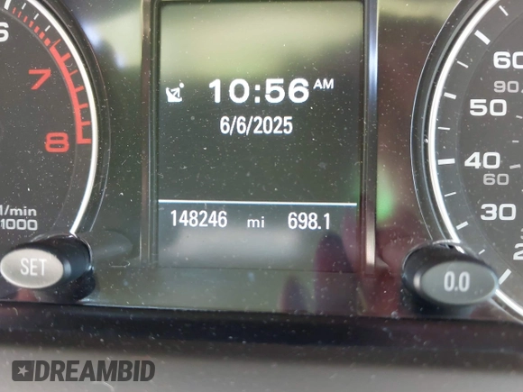 2013 Audi Q5 Premium Plus с VIN WA1LFAFP8DA029892, выставлен на аукционе IAAI как лот 42453424 с пробегом 148 246 миль миль и . История ставок и продаж доступна на DreamBid. Изображение 16.