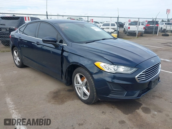 2020 Ford Fusion SE with VIN 3FA6P0HD3LR221714, listed as a IAAI auction lot 41654905 with 95,733 mi miles. Bid and sale history available at carsss.com. Image 1.