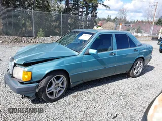 1991 Mercedes-Benz 190 z VIN WDBDA29D0MF832696, wystawiony jako IAAI lot #41796176 z przebiegiem 197 693 mil mil oraz . Historia ofert i sprzedaży dostępna na DreamBid. Obrazek 14.