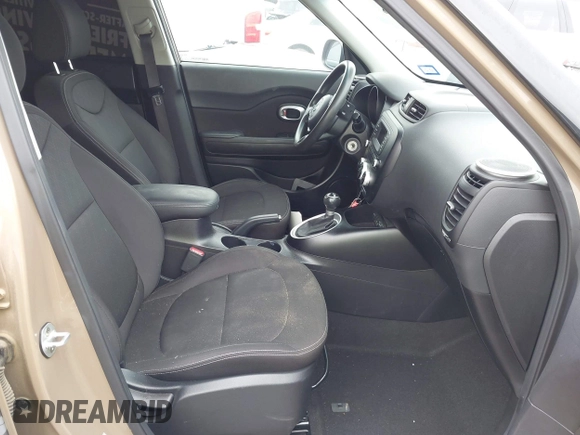 2016 Kia Soul z VIN KNDJN2A29G7309520, wystawiony jako IAAI lot #42364545 z przebiegiem 50 092 mil mil oraz . Historia ofert i sprzedaży dostępna na DreamBid. Obrazek 5.