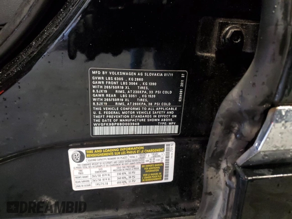 2011 Volkswagen Touareg Exec with VIN WVGFK9BP8BD003948, listed as a Copart auction lot 48285065 with 152,497 mi miles and Salvage Title. Bid and sale history available at DreamBid. Image 13.