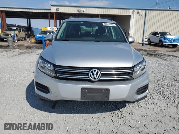 2018 Volkswagen Tiguan with VIN WVGBV7AX8JK001137, listed as a Copart auction lot 48380965 with 61,131 mi miles and Non Repairable. Bid and sale history available at DreamBid. Image 5.