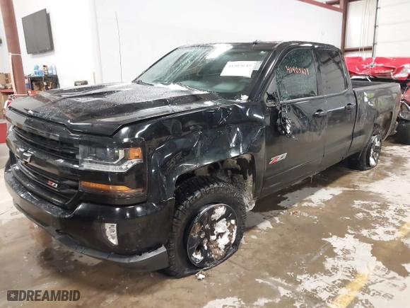 2017 Chevrolet Silverado 1500 LT with VIN 1GCVKREC3HZ183876, listed as a IAAI auction lot 41404639 with 122,367 mi miles. Bid and sale history available at carsss.com. Image 17.