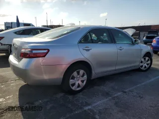 2008 Toyota Camry LE z VIN 4T1BE46K68U228756, wystawiony jako Copart lot #56953845 z przebiegiem 150 894 mil mil oraz Szkoda całkowita • Salvage title. Historia ofert i sprzedaży dostępna na DreamBid. Obrazek 3.