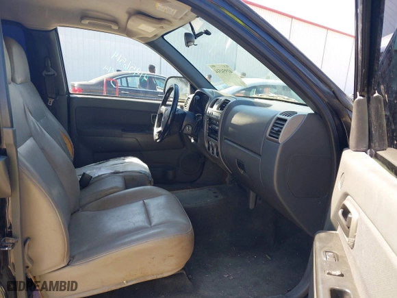 2005 Chevrolet Colorado LS Z71 with VIN 1GCDT196058143772, listed as a IAAI auction lot 41956514 with 1 mi miles. Bid and sale history available at carsss.com. Image 5.