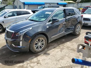 2021 Cadillac XT5 AWD Premium Luxury z VIN 1GYKNDRSXMZ138761, wystawiony jako Copart lot #58843635 z przebiegiem 15 225 mil mil oraz Szkoda całkowita • Salvage title. Historia ofert i sprzedaży dostępna na DreamBid. Obrazek 1.