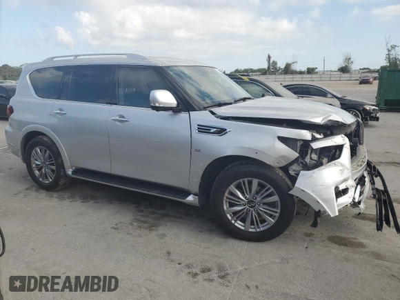 2020 Infiniti QX80 Luxe z VIN JN8AZ2NFXL9704925, wystawiony jako Copart lot #55505095 z przebiegiem 67 041 mil mil oraz Nie do naprawy • Non repairable. Historia ofert i sprzedaży dostępna na DreamBid. Obrazek 4.