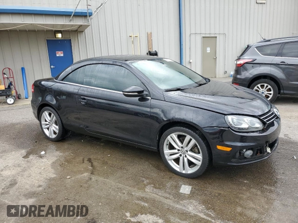 2013 Volkswagen Eos Executive с VIN WVWFW8AH0DV002612, выставлен на аукционе Copart как лот 58059915 с пробегом 117 671 миль миль и Списание • Salvage title. История ставок и продаж доступна на DreamBid. Изображение 4.
