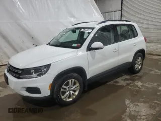 2015 Volkswagen Tiguan S z VIN WVGBV7AX3FW582918, wystawiony jako Copart lot #55728135 z przebiegiem 84 207 mil mil oraz Czysty tytuł • Clean title. Historia ofert i sprzedaży dostępna na DreamBid. Obrazek 1.