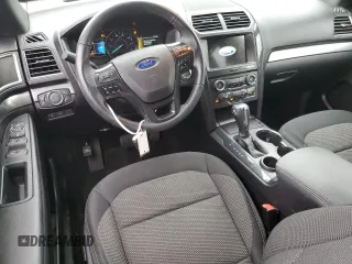 2018 Ford Explorer XLT с VIN 1FM5K7D84JGC44716, выставлен на аукционе Copart как лот 56388255 с пробегом 70 978 миль миль и Списание • Salvage title. История ставок и продаж доступна на DreamBid. Изображение 8.