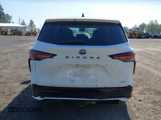 2021 Toyota Sienna XSE with VIN 5TDXRKEC9MS004991, listed as a IAAI auction lot 42177236 with 123,736 mi miles and . Bid and sale history available at DreamBid. Image 6.