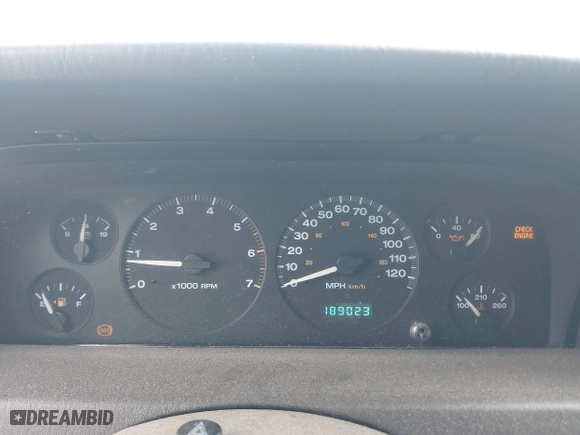 1999 Jeep Grand Cherokee Laredo with VIN 1J4GW58SXXC623404, listed as a IAAI auction lot 41838797 with 0 mi miles. Bid and sale history available at carsss.com. Image 7.
