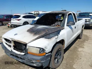 2000 Dodge Dakota Sport with VIN 1B7GL22N8YS563128, listed as a IAAI auction lot 41707337 with 1 mi miles. Bid and sale history available at carsss.com. Image 6.