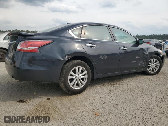 2014 Nissan Altima S with VIN 1N4AL3AP7EN251168, listed as a Copart auction lot 52827025 with 32,489 mi miles and Salvage Title. Bid and sale history available at DreamBid. Image 3.