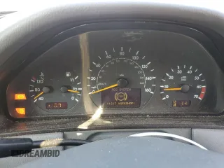 2000 Mercedes-Benz E-Class with VIN WDBJF65J3YB167247, listed as a Copart auction lot 75715464 with 0 mi miles and Salvage Title. Bid and sale history available at carsss.com. Image 9.