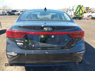 2021 Kia Forte FE with VIN 3KPF24AD1ME326593, listed as a IAAI auction lot 41816413 with 40,938 mi miles and . Bid and sale history available at carsss.com. Image 16.