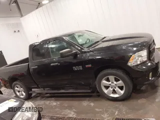 2015 Ram 1500 Tradesman z VIN 1C6RR7FT8FS752704, wystawiony jako IAAI lot #42200914 z przebiegiem 131 275 mil mil oraz . Historia ofert i sprzedaży dostępna na DreamBid. Obrazek 13.