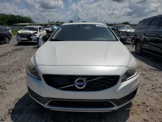 2016 Volvo V60 T5 z VIN YV4612HK0G1015978, wystawiony jako Copart lot #54699005 z przebiegiem 95 121 mil mil oraz Czysty tytuł • Clean title. Historia ofert i sprzedaży dostępna na DreamBid. Obrazek 5.