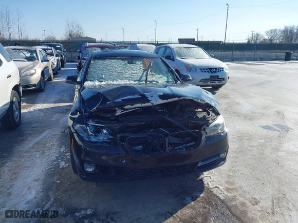 2015 BMW 5 Series 528i xDrive with VIN WBA5A7C58FD620614, listed as a IAAI auction lot 41496488 with 89,238 mi miles. Bid and sale history available at carsss.com. Image 12.
