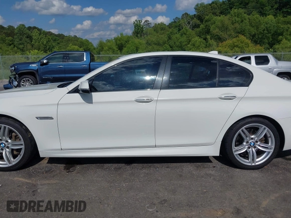 2015 BMW 5 Series 535i with VIN WBA5B1C59FG125069, listed as a IAAI auction lot 42210708 with 265,298 mi miles and . Bid and sale history available at DreamBid. Image 14.