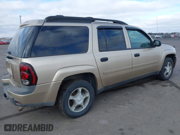 2006 Chevrolet TrailBlazer LS with VIN 1GNET16S966140461, listed as a IAAI auction lot 41453233 with 189,568 mi miles and . Bid and sale history available at DreamBid. Image 4.