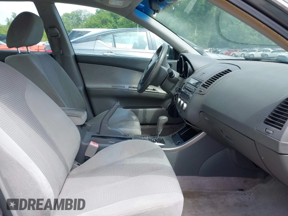 2006 Nissan Altima S with VIN 1N4AL11DX6C143439, listed as a IAAI auction lot 42341326 with 221,213 mi miles and . Bid and sale history available at DreamBid. Image 5.