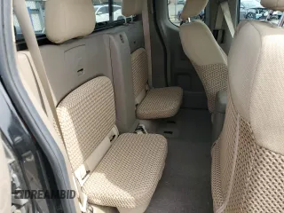 2015 Nissan Frontier SV z VIN 1N6AD0CW3FN700094, wystawiony jako Copart lot #48977695 z przebiegiem 121 415 mil mil oraz Szkoda całkowita • Salvage title. Historia ofert i sprzedaży dostępna na DreamBid. Obrazek 10.