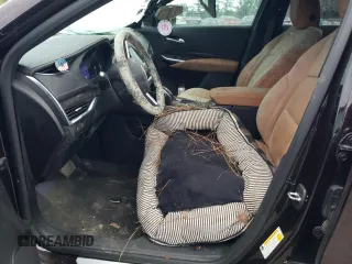 2020 Cadillac XT4 FWD Premium Luxury with VIN 1GYFZCR42LF149030, listed as a Copart auction lot 82671894 with 88,570 mi miles and Salvage Title. Bid and sale history available at carsss.com. Image 7.