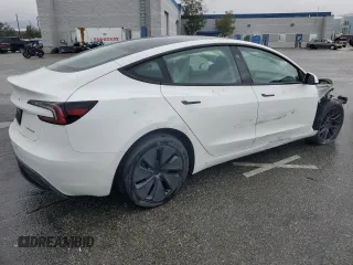 2024 Tesla Model 3 Long Range with VIN 5YJ3E1EB2RF819623, listed as a Copart auction lot 44814315 with 4,400 mi miles and Salvage Title. Bid and sale history available at DreamBid. Image 3.