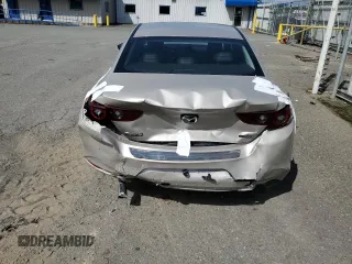 2025 Mazda 3 S Preferred z VIN 3MZBPACM8SM450887, wystawiony jako Copart lot #61086105 z przebiegiem 6 273 mil mil oraz Szkoda całkowita • Salvage title. Historia ofert i sprzedaży dostępna na DreamBid. Obrazek 6.