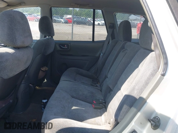 2003 Hyundai Santa Fe GLS with VIN KM8SC73D83U370273, listed as a IAAI auction lot 42577324 with 181,105 mi miles and . Bid and sale history available at DreamBid. Image 8.