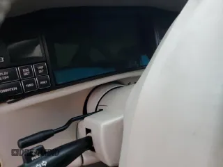1995 Cadillac Concours z VIN 1G6KF52Y3SU270555, wystawiony jako Copart lot #76318254 z przebiegiem Nie podano mil oraz Szkody całkowita. Historia ofert i sprzedaży dostępna na DreamBid. Obrazek 9.