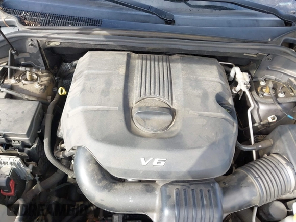 2015 Jeep Grand Cherokee Summit with VIN 1C4RJFJG8FC679185, listed as a IAAI auction lot 41653531 with 158,186 mi miles and . Bid and sale history available at DreamBid. Image 10.
