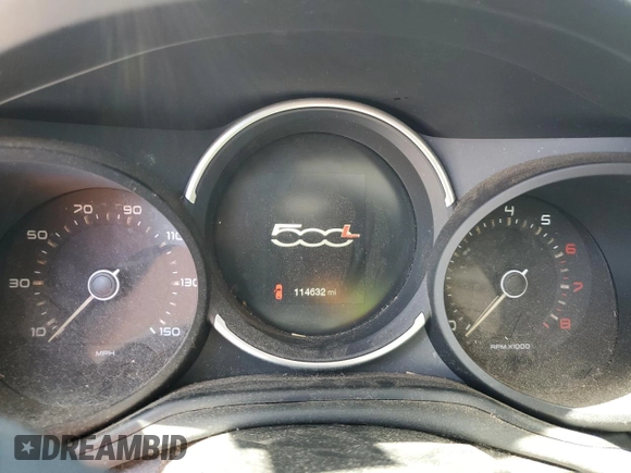 2018 FIAT 500L Lounge with VIN ZFBCFACH5JZ041498, listed as a Copart auction lot 65584135 with 114,632 mi miles and Salvage title. Bid and sale history available at DreamBid. Image 9.