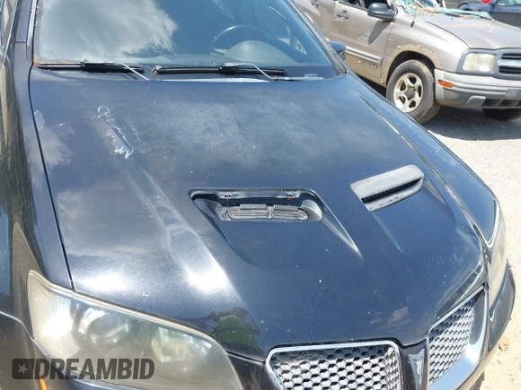 2008 Pontiac G8 z VIN 6G2ER57708L129191, wystawiony jako IAAI lot #42468013 z przebiegiem 133 134 mil mil oraz . Historia ofert i sprzedaży dostępna na DreamBid. Obrazek 12.