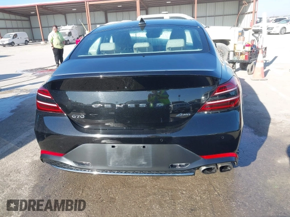 2022 Genesis G70 2.0T z VIN KMTG34TA0NU098580, wystawiony jako IAAI lot #41763511 z przebiegiem 87 816 mil mil oraz . Historia ofert i sprzedaży dostępna na DreamBid. Obrazek 16.