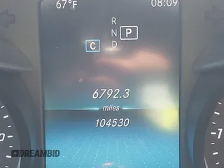 2019 Mercedes-Benz C 300 с VIN WDDWJ8DB1KF844216, выставлен на аукционе IAAI как лот 41824556 с пробегом 104 530 миль миль и . История ставок и продаж доступна на DreamBid. Изображение 16.