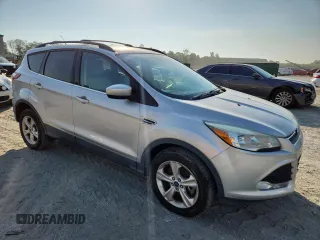 2013 Ford Escape SE z VIN 1FMCU9G92DUD07397, wystawiony jako Copart lot #63110315 z przebiegiem 167 296 mil mil oraz Czysty tytuł • Clean title. Historia ofert i sprzedaży dostępna na DreamBid. Obrazek 4.