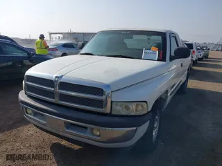 1999 Dodge Ram 1500 with VIN 3B7HC13YXXM561055, listed as a IAAI auction lot 41682356 with 190,344 mi miles. Bid and sale history available at carsss.com. Image 6.