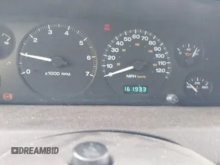 1999 Jeep Grand Cherokee Laredo с VIN 1J4GW58S9XC772337, выставлен на аукционе IAAI как лот 42796931 с пробегом 161 933 миль миль и . История ставок и продаж доступна на DreamBid. Изображение 7.