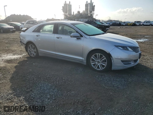 2014 Lincoln MKZ with VIN 3LN6L2JKXER806539, listed as a Copart auction lot 42724215 with 104,283 mi miles and Salvage title. Bid and sale history available at DreamBid. Image 4.