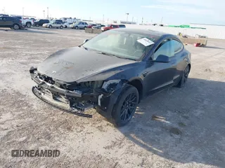 2024 Tesla Model 3 with VIN 5YJ3E1EA2RF731288, listed as a IAAI auction lot 40845607 with 1 mi miles. Bid and sale history available at carsss.com. Image 2.