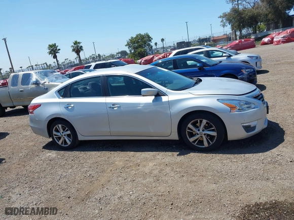 2013 Nissan Altima 2.5 SL with VIN 1N4AL3AP2DN533037, listed as a IAAI auction lot 41985866 with 106,806 mi miles. Bid and sale history available at carsss.com. Image 13.