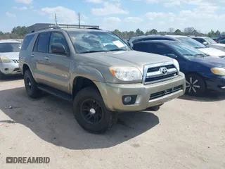 2006 Toyota 4Runner SR5 with VIN JTEBU14RX60083503, listed as a IAAI auction lot 41773466 with 241,815 mi miles. Bid and sale history available at carsss.com. Image 1.