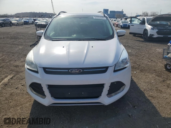 2014 Ford Escape SE with VIN 1FMCU9G97EUD45872, listed as a Copart auction lot 52204605 with 205,112 mi miles and Salvage Title. Bid and sale history available at carsss.com. Image 5.