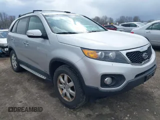 2012 Kia Sorento LX with VIN 5XYKTDA69CG280705, listed as a IAAI auction lot 42055542 with 142,770 mi miles. Bid and sale history available at carsss.com. Image 1.