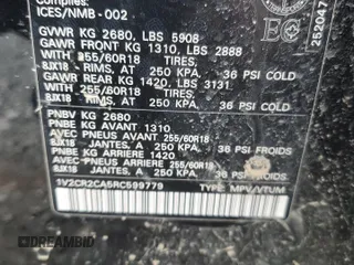 2024 Volkswagen Atlas Peak Edition SE z VIN 1V2CR2CA5RC599779, wystawiony jako Copart lot #49791115 z przebiegiem 25 580 mil mil oraz Szkoda całkowita • Salvage title. Historia ofert i sprzedaży dostępna na DreamBid. Obrazek 13.